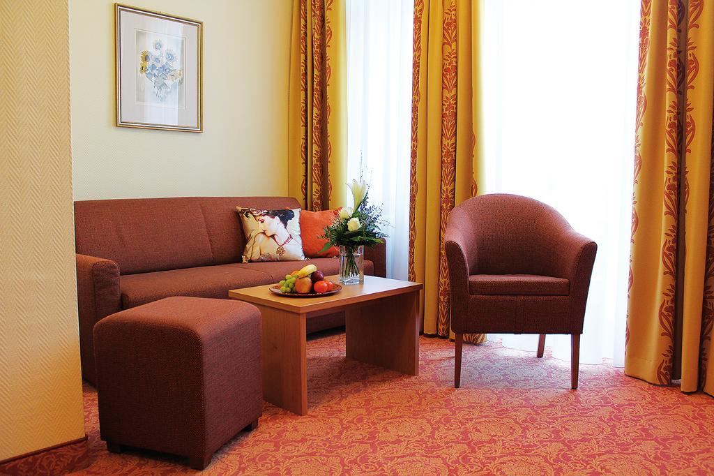 Vitalhotel Am Stadtpark Superior Bad Harzburg Exterior foto
