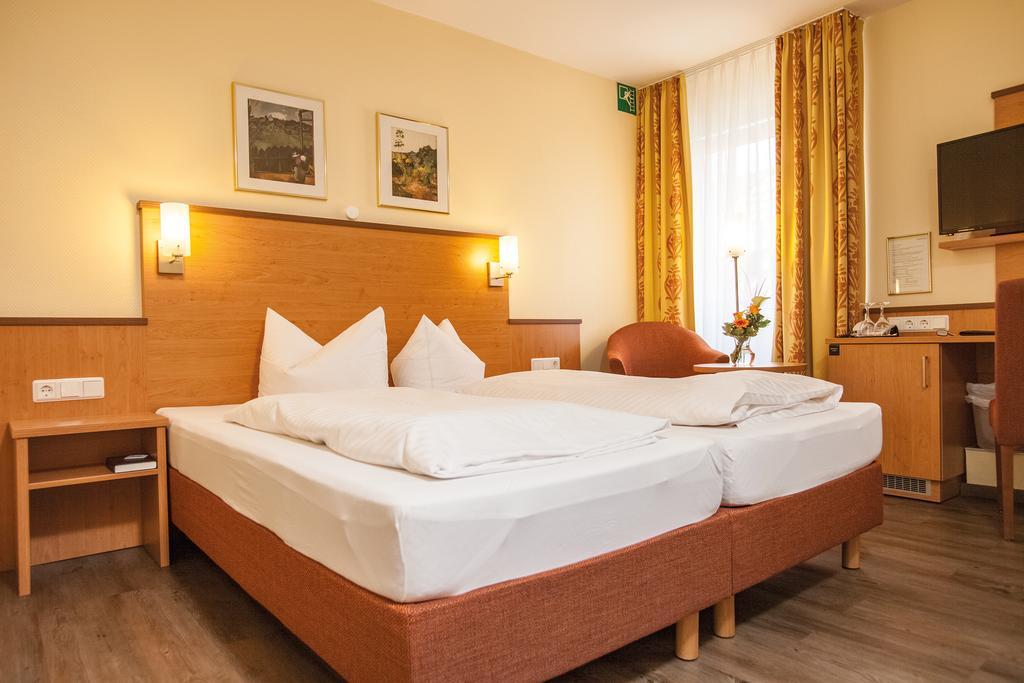 Vitalhotel Am Stadtpark Superior Bad Harzburg Exterior foto