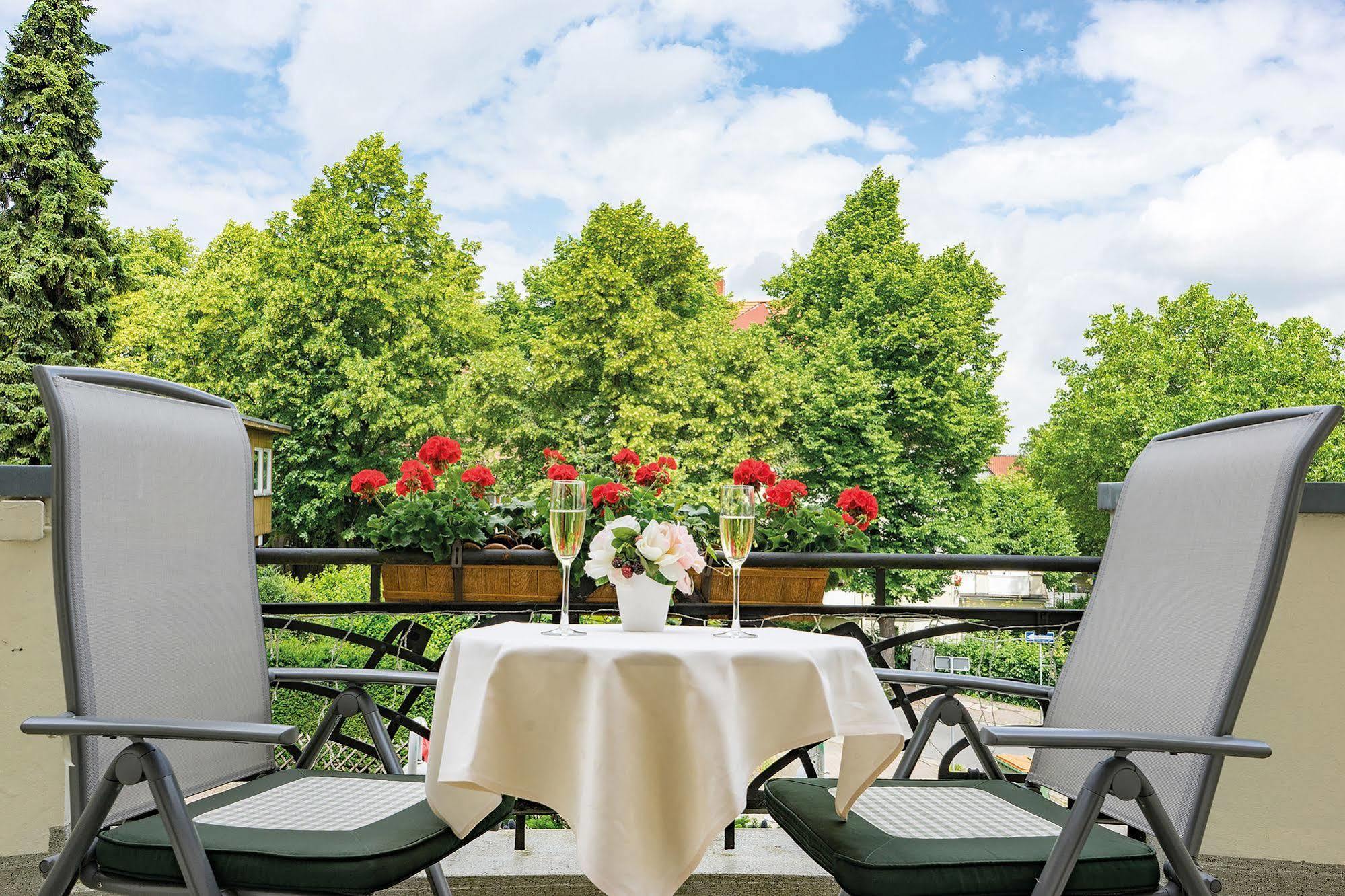 Vitalhotel Am Stadtpark Superior Bad Harzburg Exterior foto