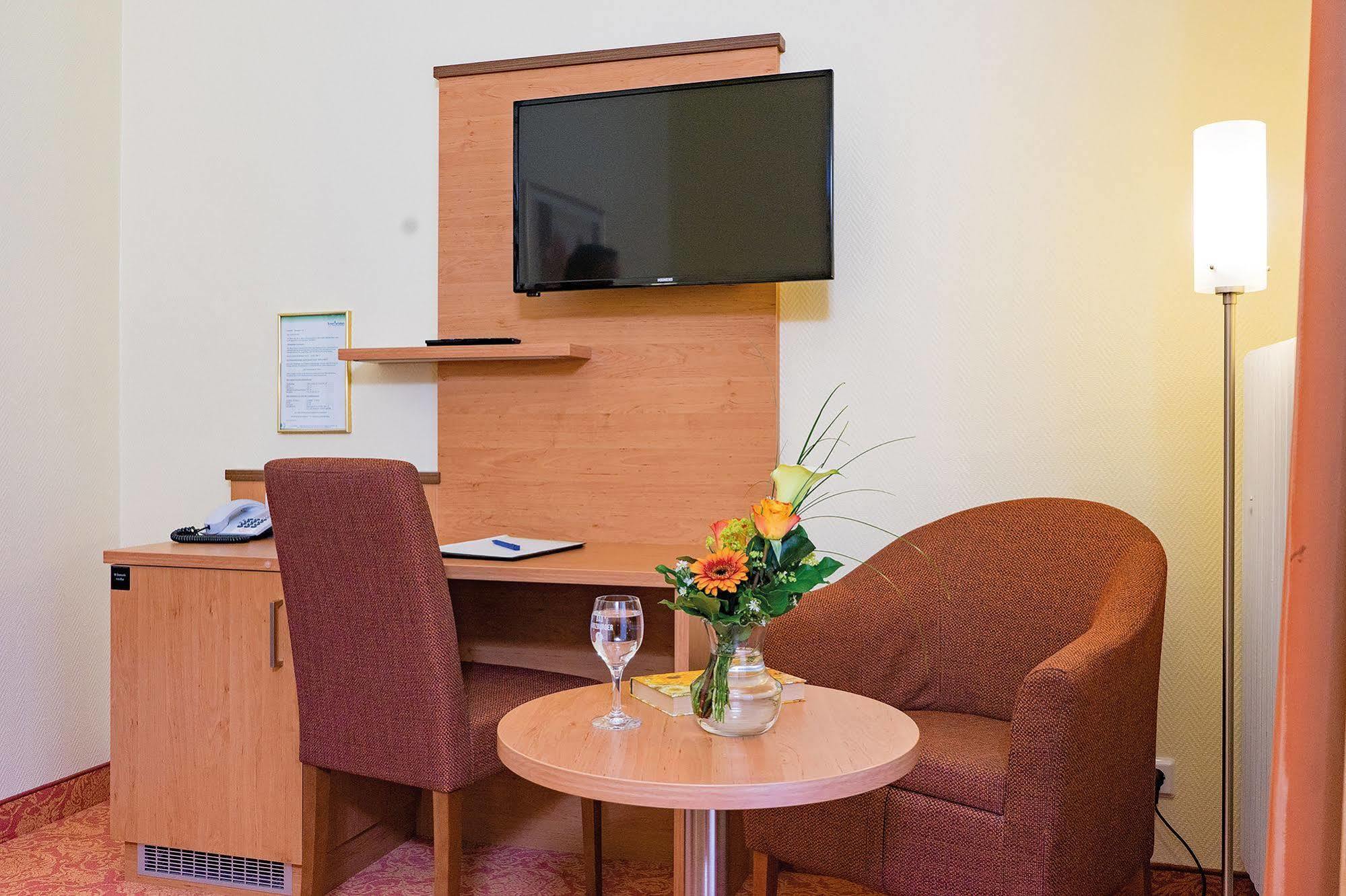 Vitalhotel Am Stadtpark Superior Bad Harzburg Exterior foto